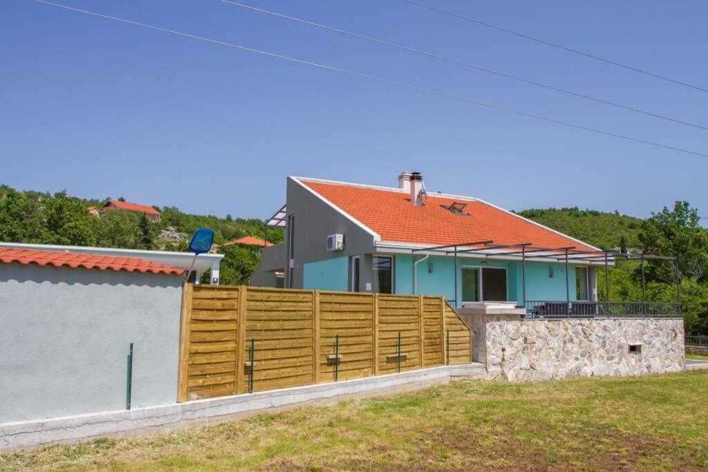 Holiday House Villa Bleu Korusce Экстерьер фото